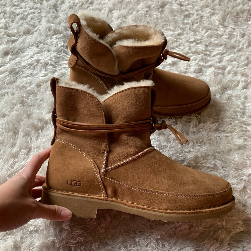 UGG Esther chestnut boot 9.5